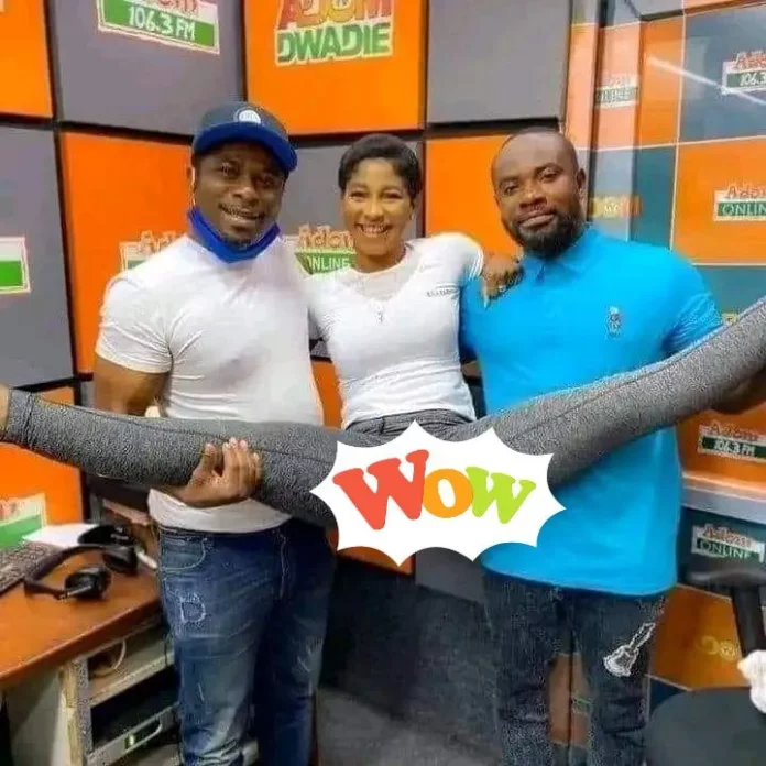 Attention à tout ce nous partageons sur les réseaux sociaux : cette photo prise par trois employés d'une chaîne de radio leur a fait perdre leur emploi