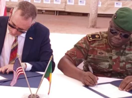 Bénin : chassés du Niger, les États-Unis offrent aux Forces Armées des véhicules blindés